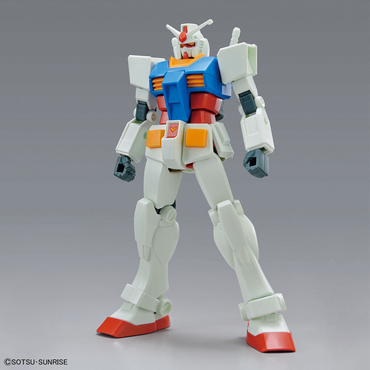 Entry Grade 1/144 RX-78-2 Gundam (Full Weapon Set) - Glacier Hobbies - Bandai