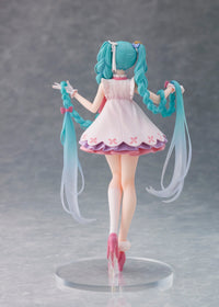Hatsune Miku Wonderland Figure ~Rapunzel~ Prize Figure - Glacier Hobbies - Taito