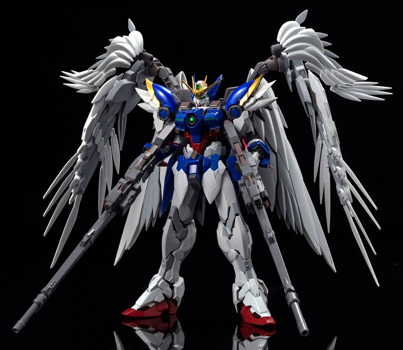 HiRM 1/100 Wing Gundam Zero EW - Hi-Resolution Model New Mobile Report Gundam Wing Endless Waltz | Glacier Hobbies