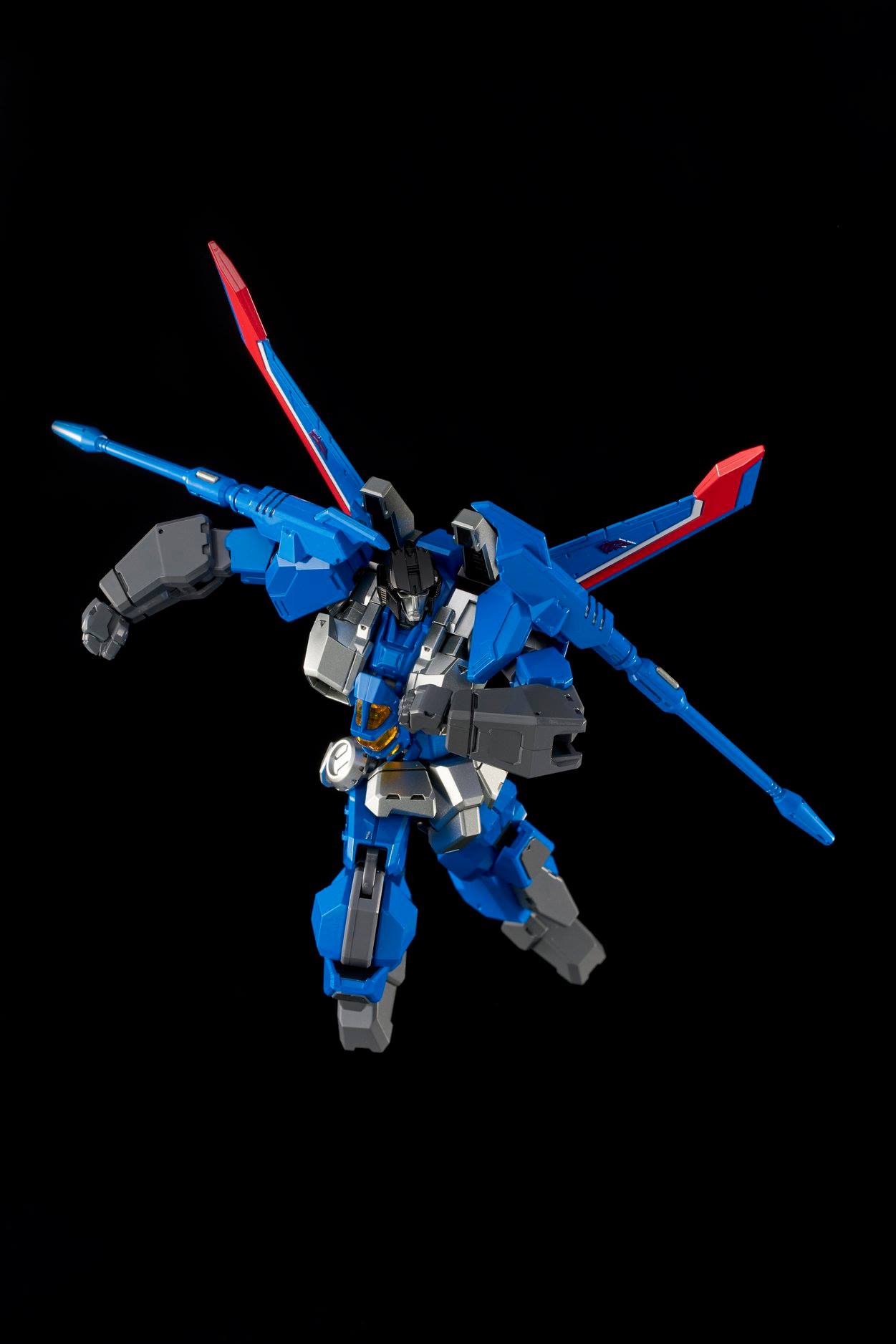 Thundercracker Furai Model - Glacier Hobbies - Flame Toys